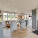 Urcu - 475m From The Sea By Interhome *
