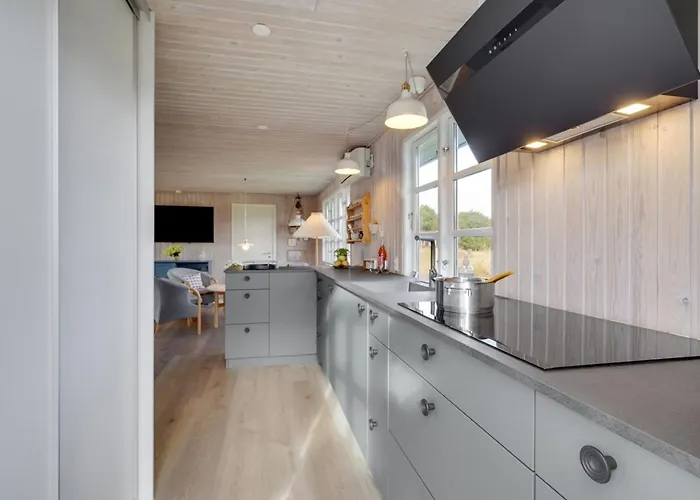 Dom wakacyjny Urcu - 475m From The Sea By Interhome *